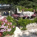 Metropole Hotel