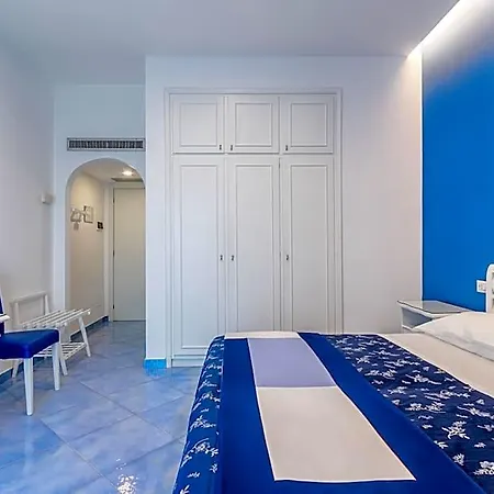 Hotel Metropole 4*