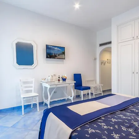 Отель Metropole Сорренто