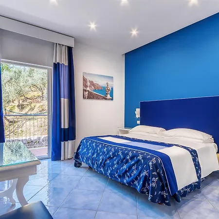 Metropole Hotel