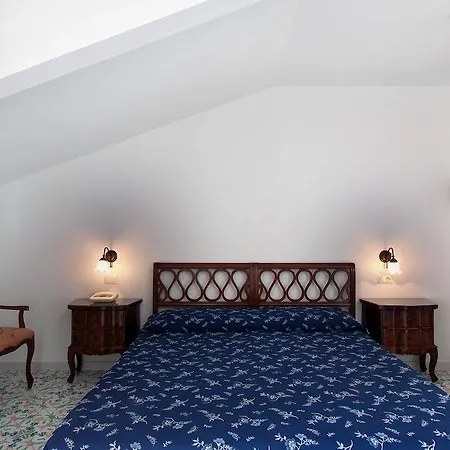 Szálloda Metropole 4*
