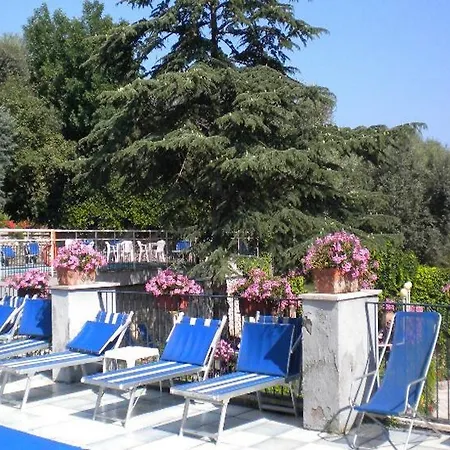 Metropole Отель 4*